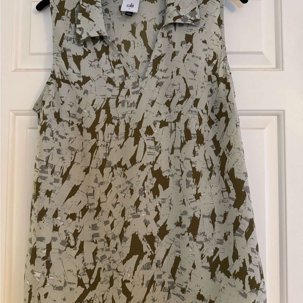 Cabi Olive and Gray Patterned Top
